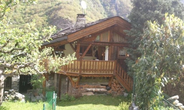 Photo Studio / Appartement La perrire Chalet la pousada