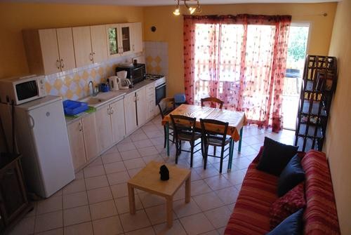  Gte ardchois  la ferme avec piscine... 