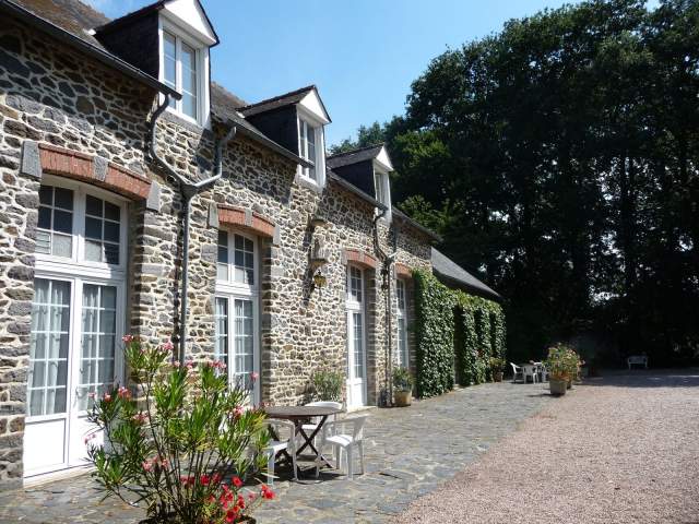  Le lzard tranquille domaine de la bou... 