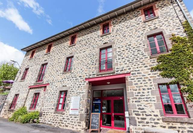 Facade gte la cabourne