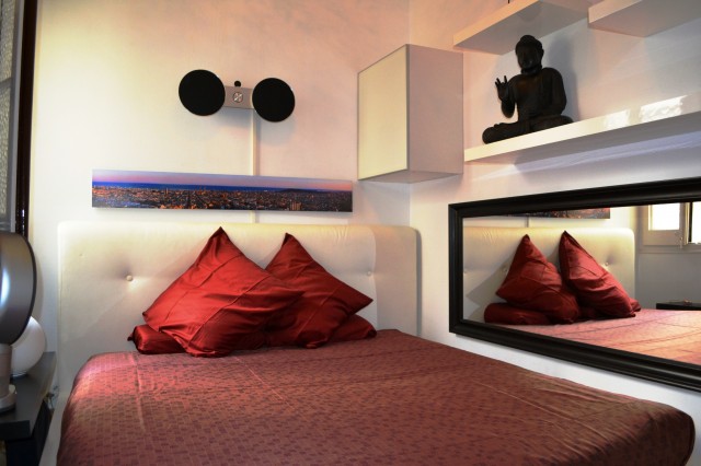  Design room in the area of passeig de ... 