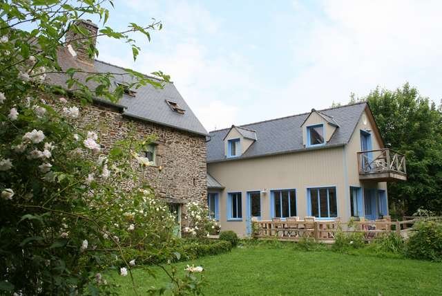 Photo Chambre d'hte Baguer-pican Le jardin de coramille