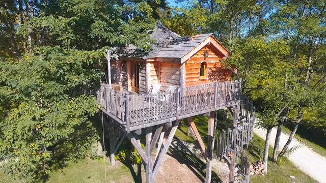 Photo Cabane dans les arbres Le nizan Domaine ectelia