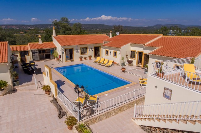  ***casa dos ninos bed and breakfast al... 