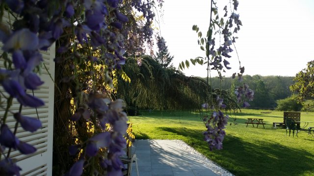 Photo Chambre d'hte Magny les hameaux Bed an breakfast maison prairie bonheu ... 