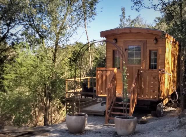 Photo Gte de sjour + roulotte Villarzel du razes Ecologic cottage near carcassonne